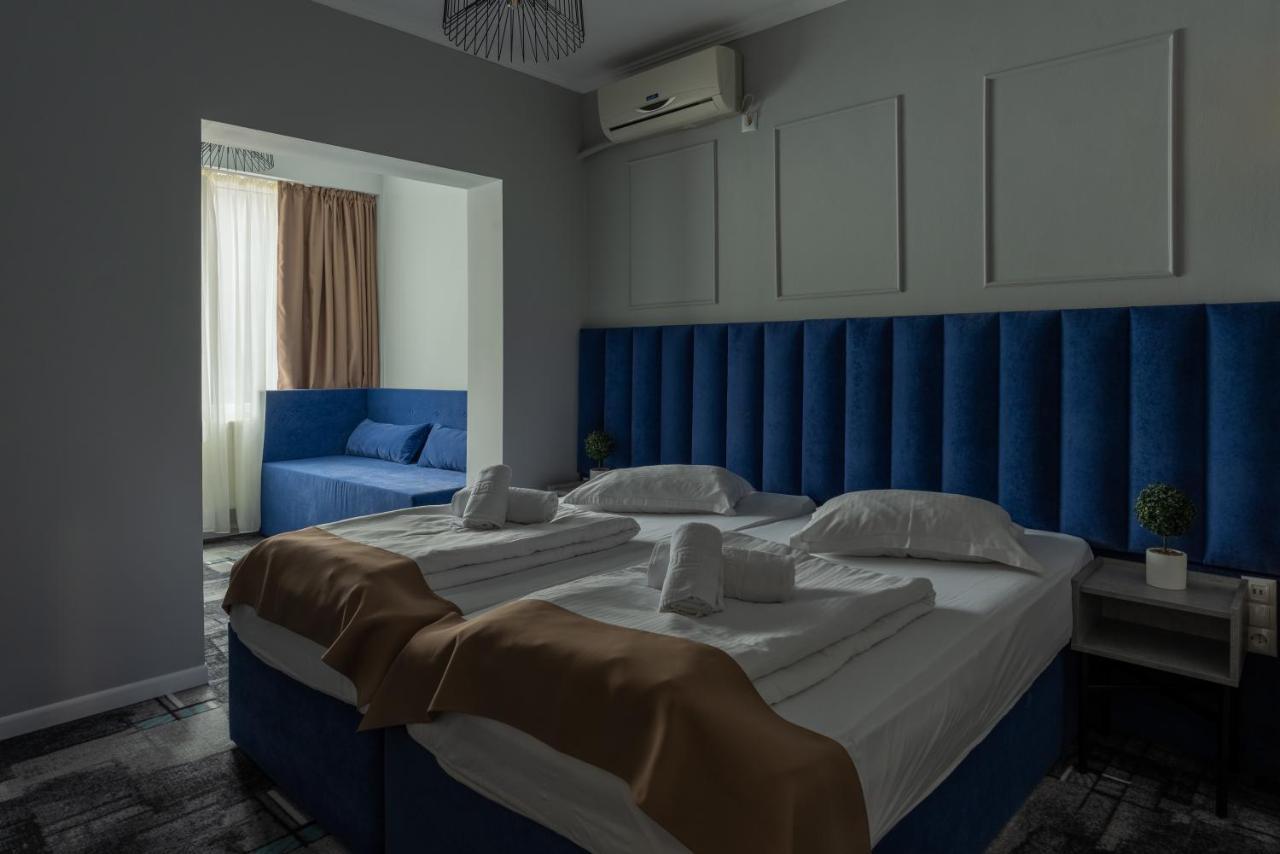 Hotel Paso Cluj-Napoca Exteriör bild